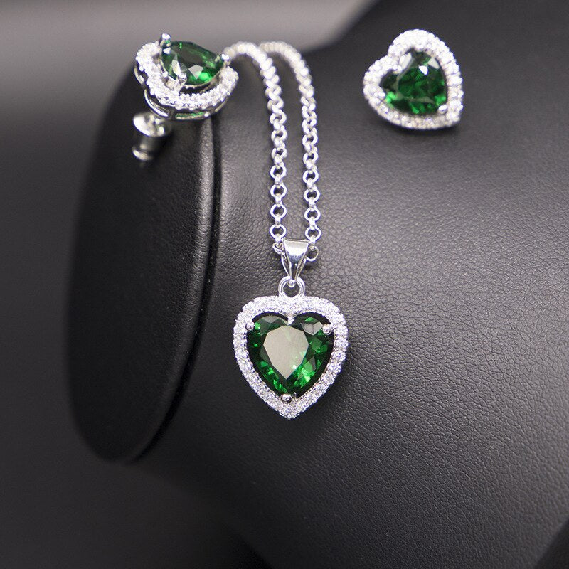Heart Emerald Jewelry Set